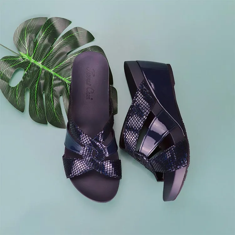 [20% off at cart] Triple Straps Snake-Effect Wedges