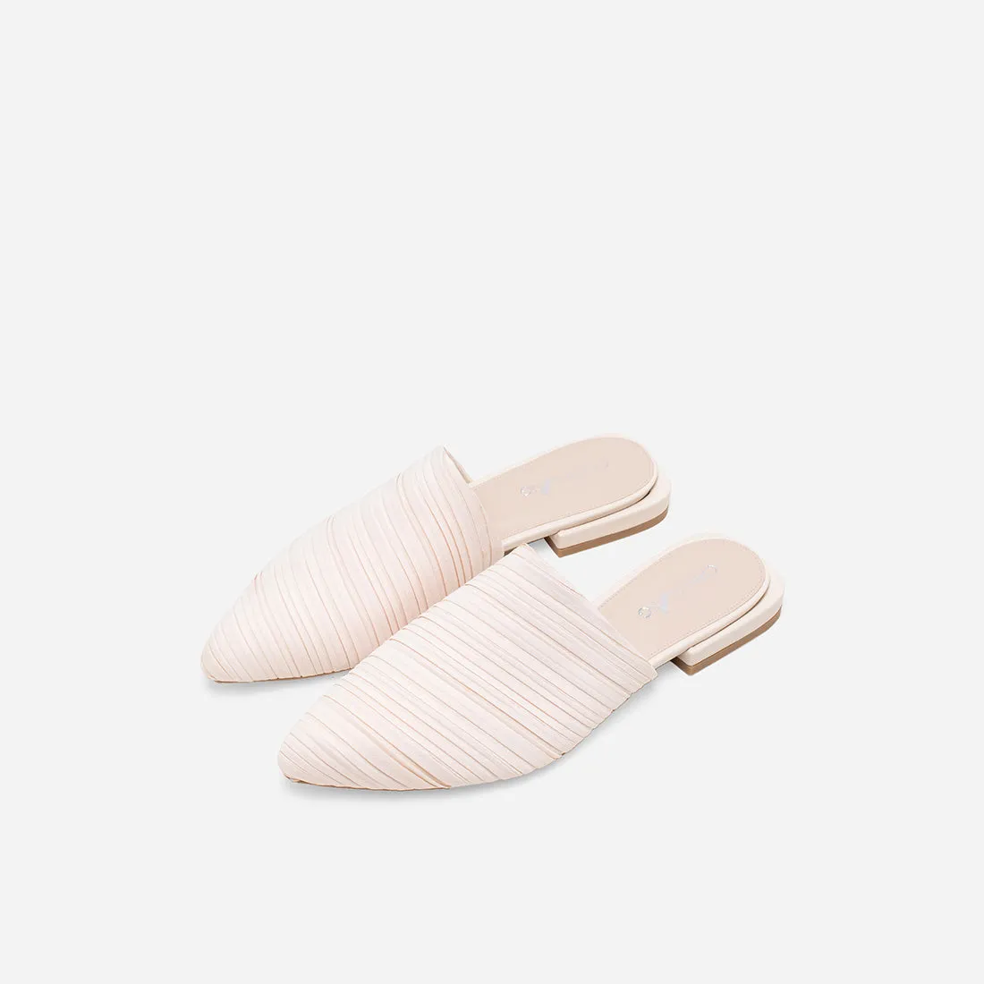 Mina Pleated Flats