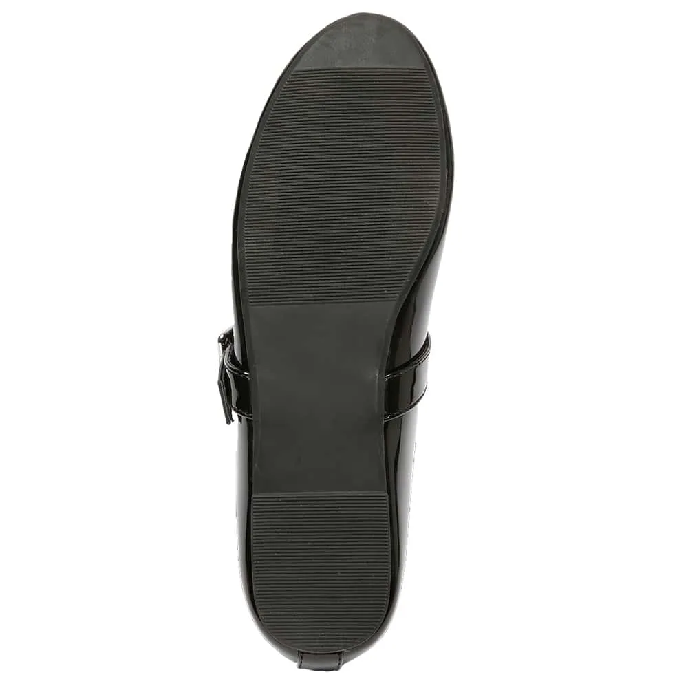 Robyn Flat in Black Patent