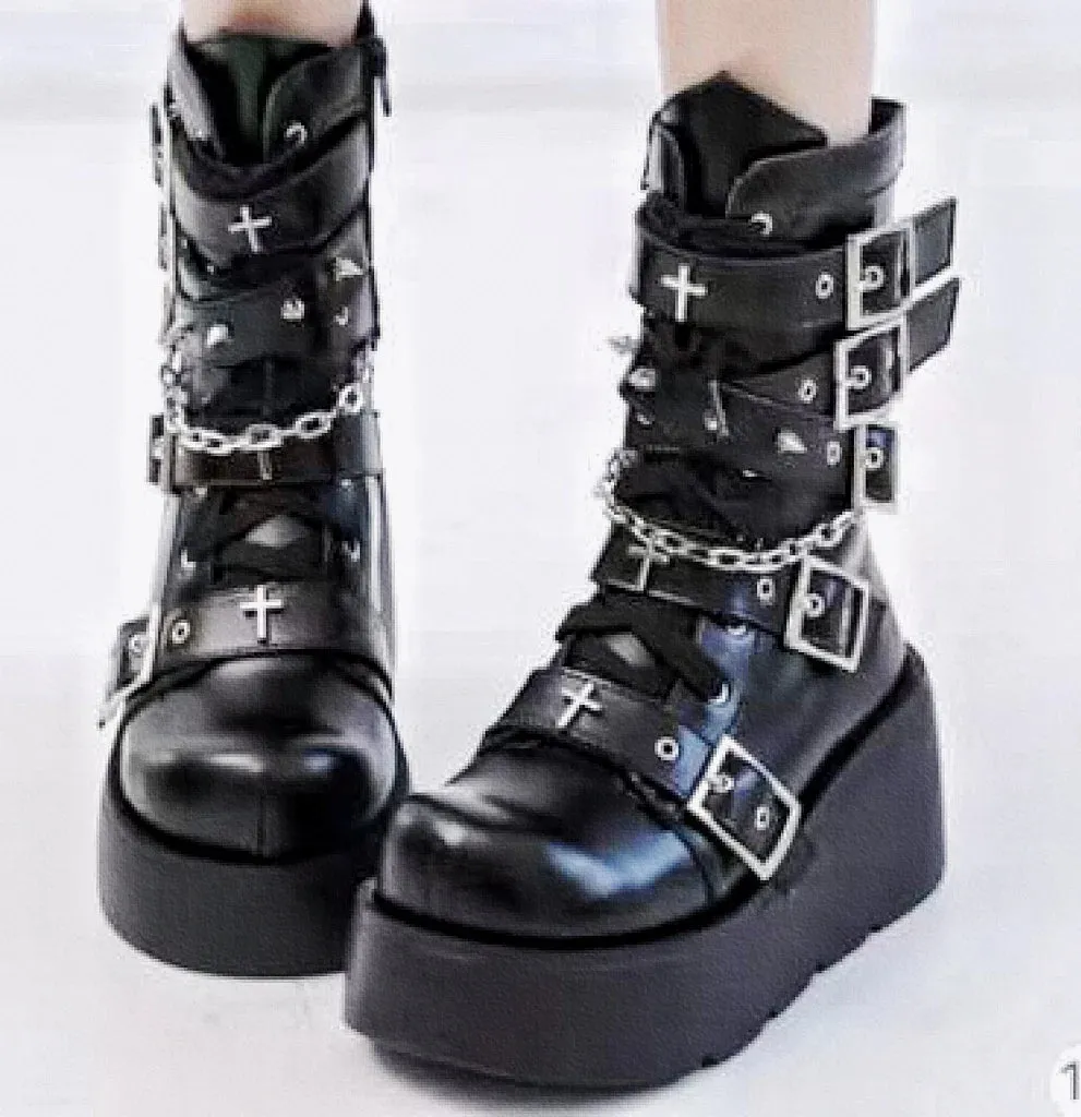 Sohiwoo Lolita Thick Sole Boots Cross Sweet Cool Y2K Spicy Girls Punk Rock Style Round Head Versatile Thick Sole Boots