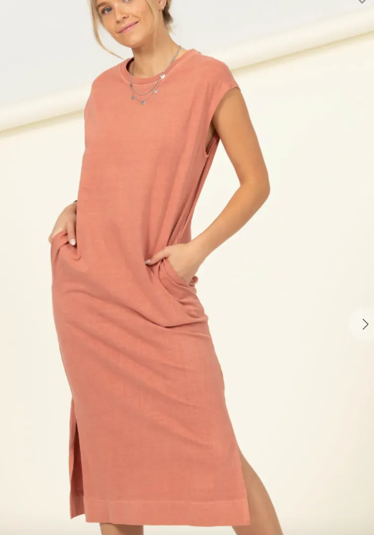 Teak Rose Sleeveless Midi Dress